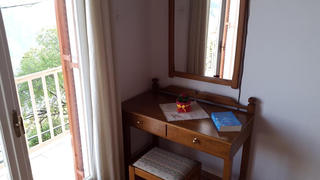 Epic Rooms Delphi Exterior foto