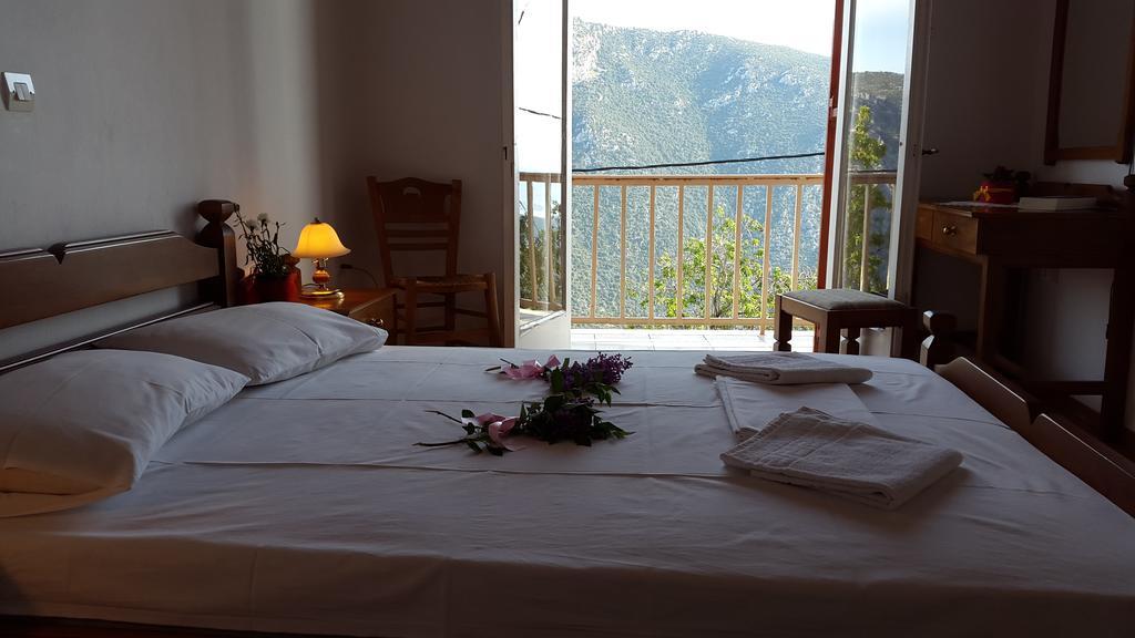 Epic Rooms Delphi Exterior foto