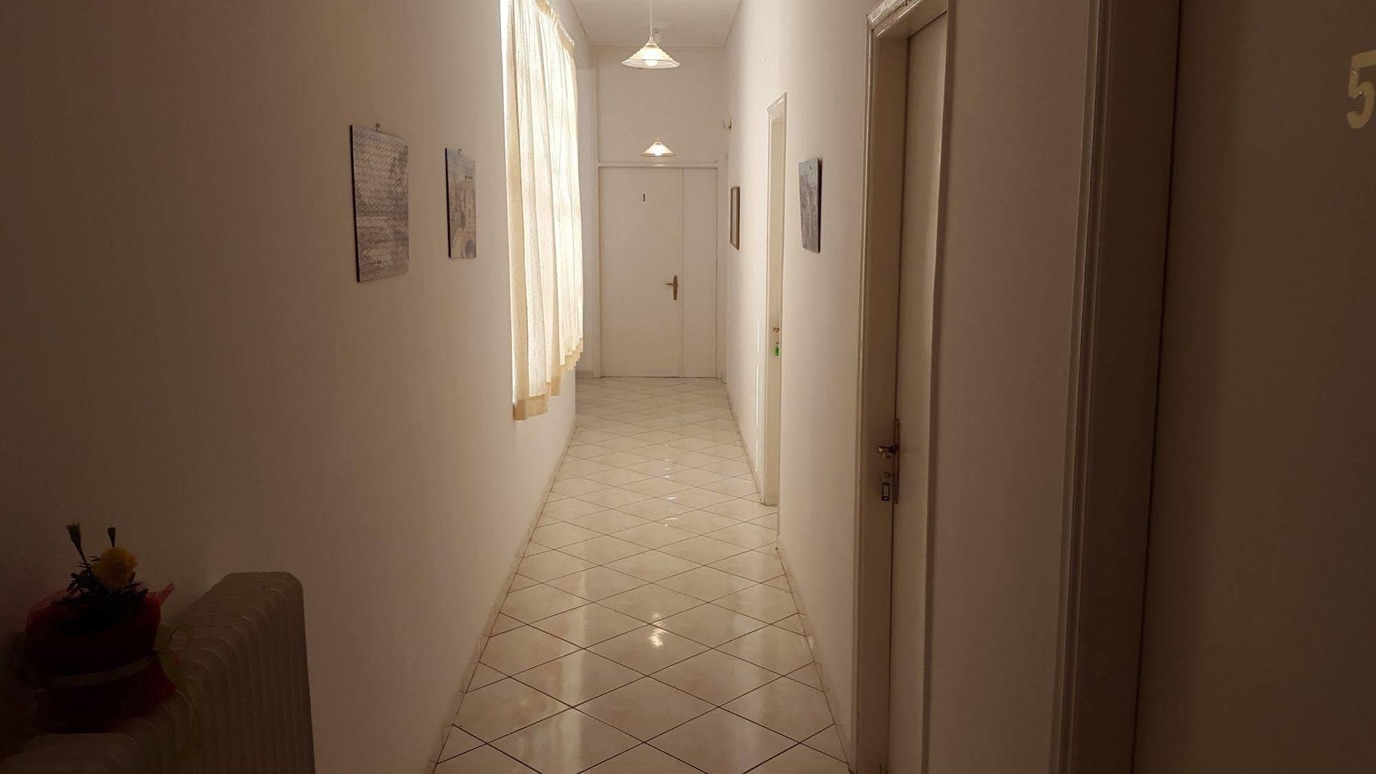 Epic Rooms Delphi Exterior foto